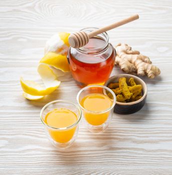 Turmeric lemon honey beverage