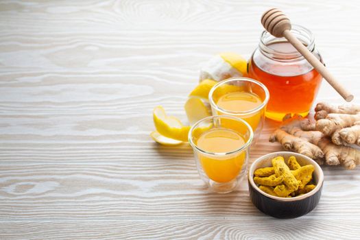 Turmeric lemon honey beverage
