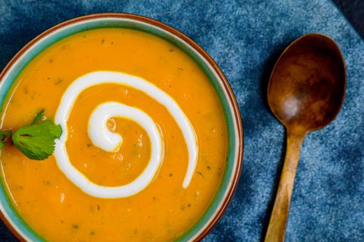 Autumn Carrot and Coriander Soup With Cream
