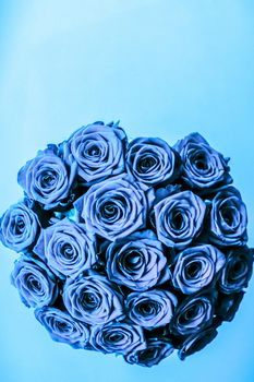 Glamour luxury bouquet of blue roses, flowers in bloom as floral holiday background