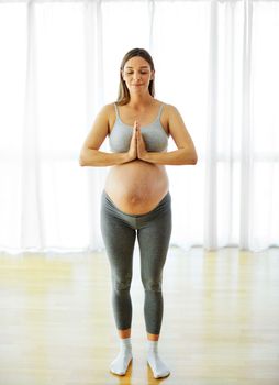 woman pregnant mother pregnancy female exercise sport fitness belly healthy maternity motherhood health yoga young