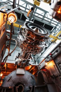 Perform a lift to install a new turbine engine for a power plant
