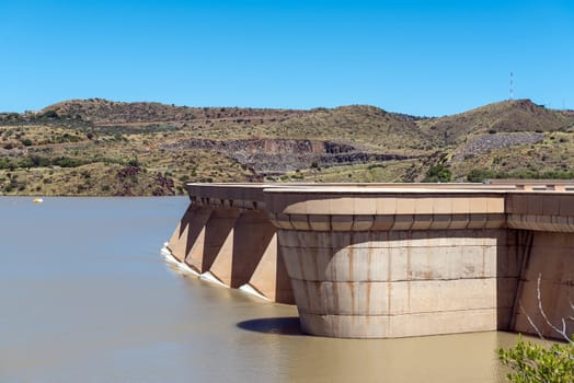 Second largest dam in South Africa, Vanderkloof Dam, overflowing