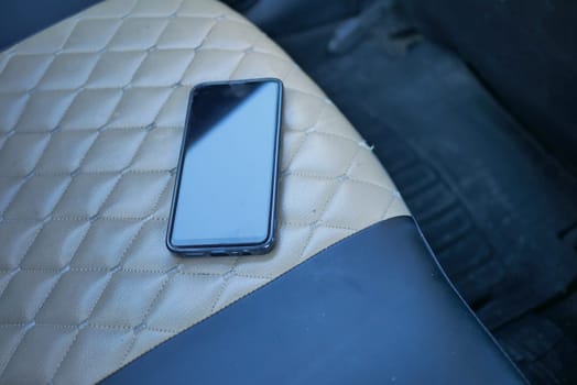 forget smartphone on car sit, lost smart phone