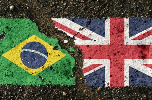 On the pavement there are images of the flags of Brazil and Great Britain.
