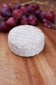 Camembert cheese and grape fruit