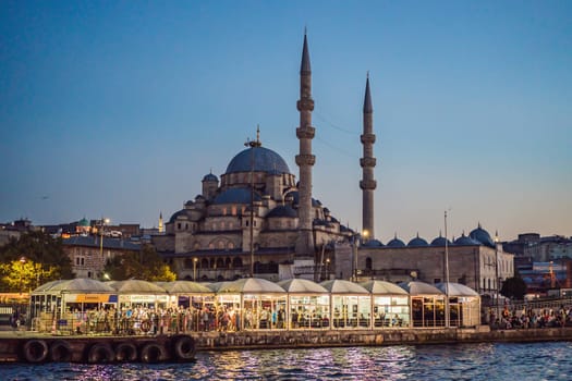 Yeni Cami New Mosque in Eminonu Istanbul, Turkey