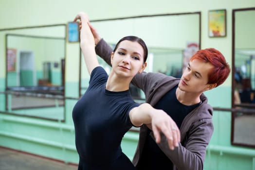 Dance teacher, learning choreography