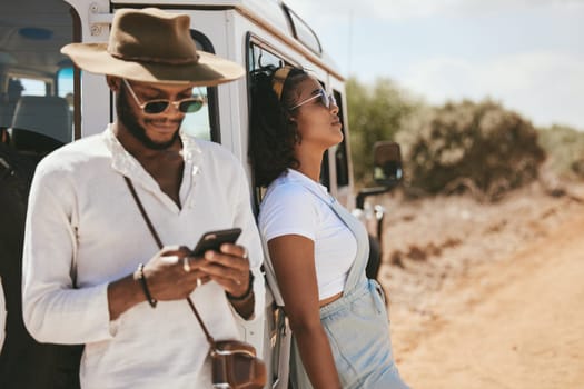 Safari travel, fashion and african couple with car and smartphone for social media update, location check and countryside lifestyle. Influencer black people or youth with summer clothes and transport.