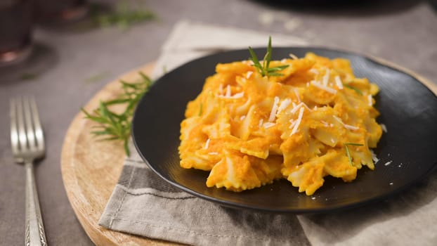 Farfalle pasta with pumpkin sauce