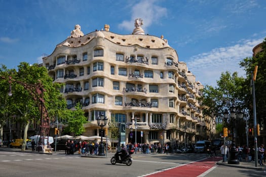 Casa Mila house by architect Antoni Gaudi