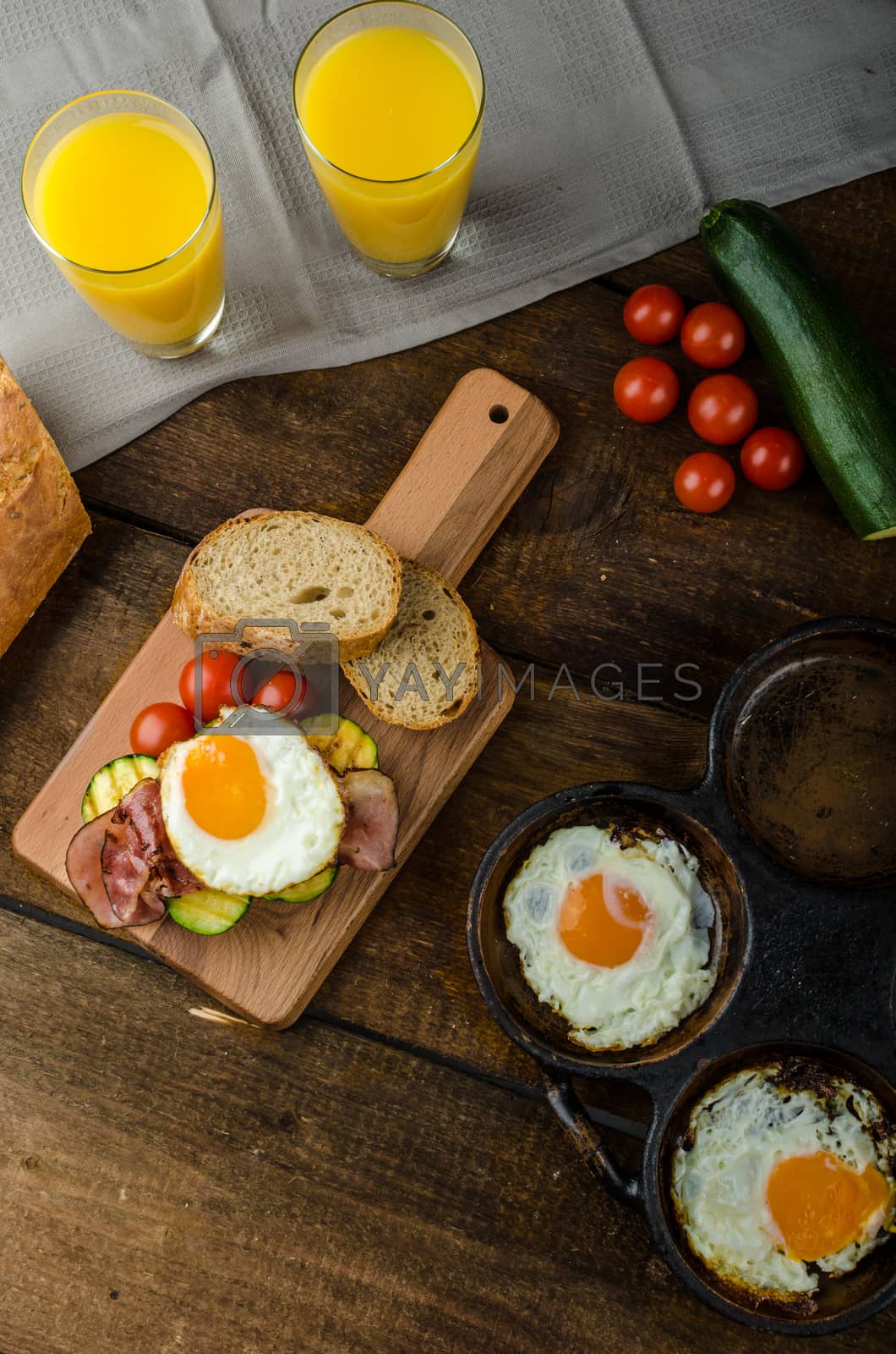 Royalty free image of Rustic breakfast by Peteer