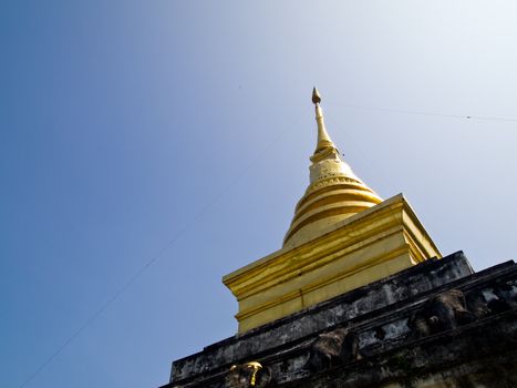 Golden stupa in Traditional Thai style which is in Wat Changkum 
