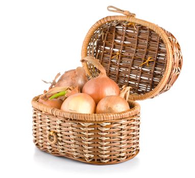 Onion in a wooden basket