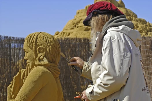 exposure of sand sculptures in France to Touquet 