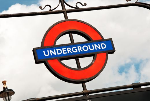 London Underground sign 