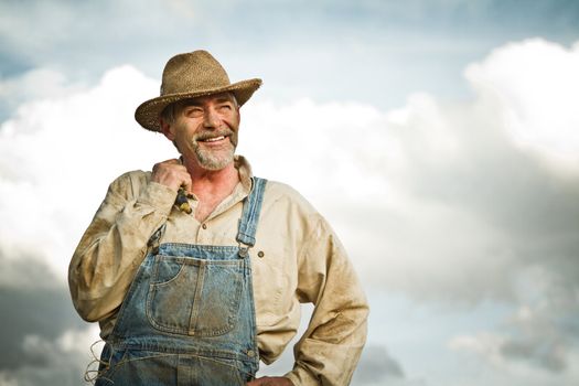 1930s farmer smiling at the Sun
