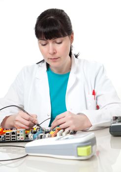 Female support computer engineer - IT woman repair defect