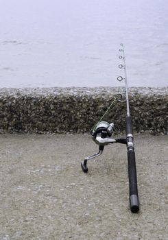 Handle rod and reel for saltwater fishing