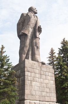 Monument to Lenin on the waterfront of the city of Dubna. Russia