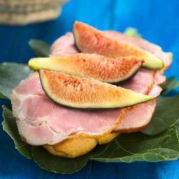 Fig and Ham Sandwich