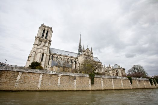 Side View of Notre Dame 