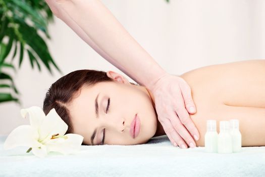 Woman on shoulder massage