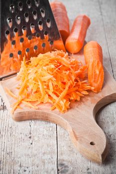 metal grater and carrot 