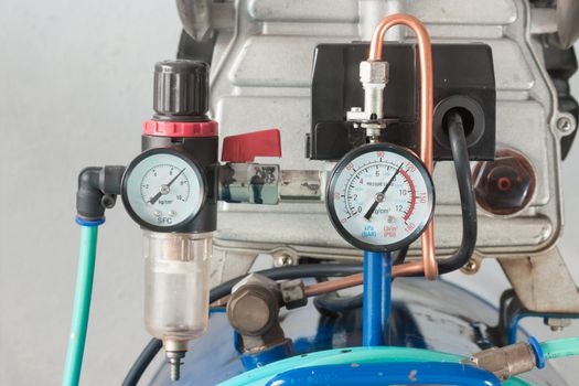 pressure gauge and air filter regulator