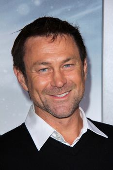 Grant Bowler
at the "Hansel & Gretel Witch Hunters" Los Angeles Premiere, Chinese Theater, Hollywood, CA 01-24-13/ImageCollect