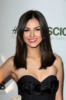 Victoria Justice
at H&M's Conscious Exclusive Collection Launch Party, H&M, West Hollywood, CA 04-04-13/ImageCollect