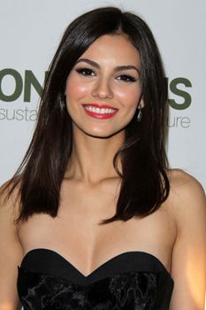 Victoria Justice
at H&M's Conscious Exclusive Collection Launch Party, H&M, West Hollywood, CA 04-04-13/ImageCollect
