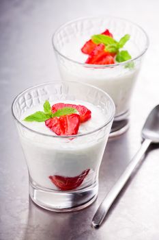 Yoghurt Dessert