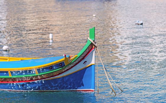 Details of Traditioanl fishermen boat in Spinola bay