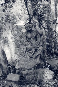 Arhat Kanakbharadvaja statue
