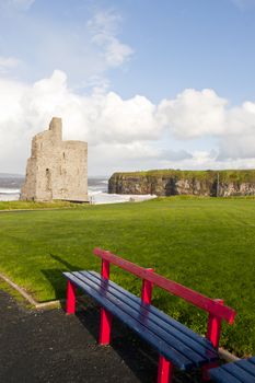 benches with views of Ballybunion castle and coast
