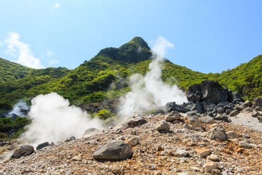 Owakudani valley ( volcanic valley with active sulphur and hot s