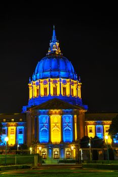 San Francisco city hall at night time