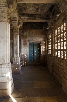 Interior of historic Tomb of Mehmud Begada, Sultan of Gujarat at Sarkhej Roza mosque in Ahmedabad
