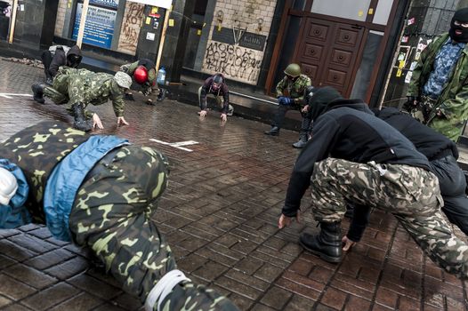Maidan - self defense activists train for upcoming fighting