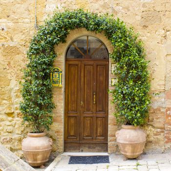 Doors from the medieval town Pienza in Italy