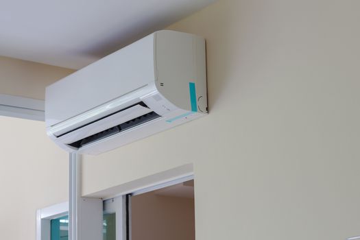 air conditioner install on wall for condo or meeting room