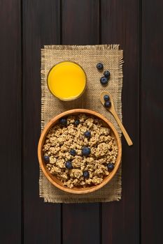 Breakfast Cereal with Blueberries