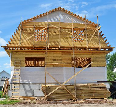 Construction of the wooden house