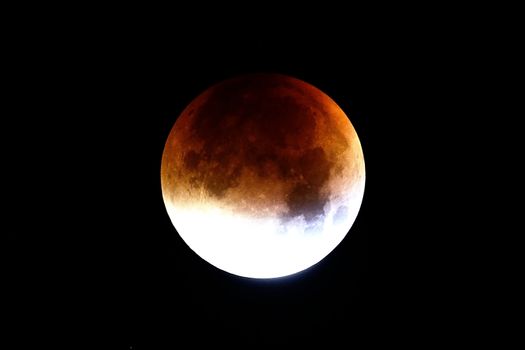 FRANCE - ASTRONOMY - MOON - ECLIPSE 