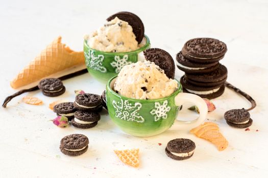 Ice cream with cookies