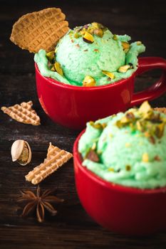 Pistachios ice cream