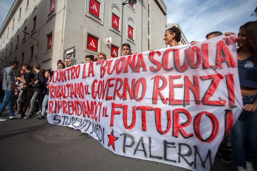 ITALY - PROTEST- DEMONSTRATION AGAINST SCHOOL REFORM