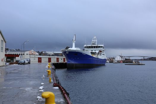 M/S “Ro Master ved kai i Brønnøysund. Verdens største brønnbåt. Fartøyet markerte et tidsskifte i brønnbåtbransjen