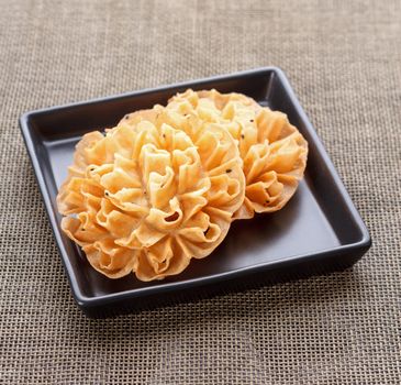 Crispy Lotus Blossom Cookie - Thai dessert